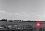Standbild Flugzeuge Bell P-39 Airacobra Niagara Falls New York USA, 1941, aus Sekunde 55 historischem Filmmaterial Videoclip 65675039336