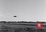 Standbild Flugzeuge Bell P-39 Airacobra Niagara Falls New York USA, 1941, aus Sekunde 56 historischem Filmmaterial Videoclip 65675039336