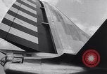 Standbild Flugzeuge B-19 Santa Monica California USA, 1941, aus Sekunde 16 historischem Filmmaterial Videoclip 65675039338