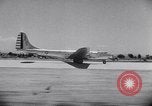 Standbild Flugzeuge B-19 Santa Monica California USA, 1941, aus Sekunde 28 historischem Filmmaterial Videoclip 65675039338