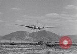 Standbild Flugzeuge B-19 Santa Monica California USA, 1941, aus Sekunde 57 historischem Filmmaterial Videoclip 65675039338