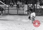 Standbild Rodeo Brooks Field Texas USA, 1941, aus Sekunde 55 historischem Filmmaterial Videoclip 65675039354