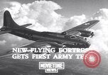 Standbild Flugzeuge B-17E United States USA, 1941, aus Sekunde 3 historischem Filmmaterial Videoclip 65675039356