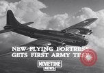 Standbild Flugzeuge B-17E United States USA, 1941, aus Sekunde 5 historischem Filmmaterial Videoclip 65675039356