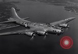 Image avions B-17E Seattle Washington USA, 1941, de la seconde 6 séquences d'archives historiques vidéo 65675039358