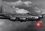 Image avions B-17E Seattle Washington USA, 1941, de la seconde 26 séquences d'archives historiques vidéo 65675039358