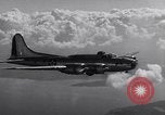 Image avions B-17E Seattle Washington USA, 1941, de la seconde 28 séquences d'archives historiques vidéo 65675039358