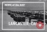 Standbild Royal Air Force Piloten Lancaster California USA, 1941, aus Sekunde 1 historischem Filmmaterial Videoclip 65675039369