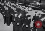 Standbild Royal Air Force Piloten Lancaster California USA, 1941, aus Sekunde 9 historischem Filmmaterial Videoclip 65675039369