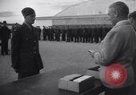 Standbild Royal Air Force Piloten Lancaster California USA, 1941, aus Sekunde 28 historischem Filmmaterial Videoclip 65675039369