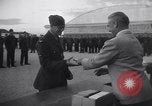 Standbild Royal Air Force Piloten Lancaster California USA, 1941, aus Sekunde 31 historischem Filmmaterial Videoclip 65675039369