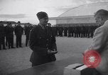 Standbild Royal Air Force Piloten Lancaster California USA, 1941, aus Sekunde 32 historischem Filmmaterial Videoclip 65675039369