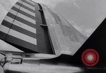Standbild B-19 Flugzeuge Testflug Los Angeles California USA, 1941, aus Sekunde 17 historischem Filmmaterial Videoclip 65675039370