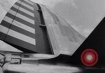 Standbild B-19 Flugzeuge Testflug Los Angeles California USA, 1941, aus Sekunde 18 historischem Filmmaterial Videoclip 65675039370
