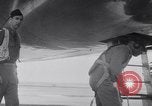 Standbild B-19 Flugzeuge Testflug Los Angeles California USA, 1941, aus Sekunde 35 historischem Filmmaterial Videoclip 65675039370