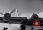 Standbild B-19 Flugzeuge Testflug Los Angeles California USA, 1941, aus Sekunde 40 historischem Filmmaterial Videoclip 65675039370