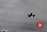 Standbild US Army Curtis P-40C Flugzeuge Hawaii USA, 1941, aus Sekunde 44 historischem Filmmaterial Videoclip 65675039372