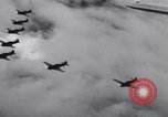 Standbild US Army Curtis P-40C Flugzeuge Hawaii USA, 1941, aus Sekunde 51 historischem Filmmaterial Videoclip 65675039372
