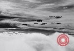 Standbild US Army Curtis P-40C Flugzeuge Hawaii USA, 1941, aus Sekunde 59 historischem Filmmaterial Videoclip 65675039372