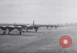 Immagine di Aerei americani a British via leasing prestito Long Beach California USA, 1941, secondo 14 filmato di repertorio 65675039376