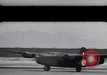 Immagine di Aerei americani a British via leasing prestito Long Beach California USA, 1941, secondo 30 filmato di repertorio 65675039376