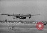 Immagine di Aerei americani a British via leasing prestito Long Beach California USA, 1941, secondo 37 filmato di repertorio 65675039376