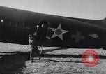 Standbild C-47 Flugzeuge Maxton North Carolina USA, 1941, aus Sekunde 37 historischem Filmmaterial Videoclip 65675039378