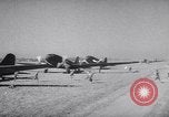 Standbild C-47 Flugzeuge Maxton North Carolina USA, 1941, aus Sekunde 42 historischem Filmmaterial Videoclip 65675039378