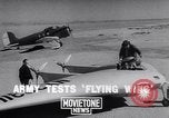Standbild Northrop N-1M Mojave Desert California USA, 1941, aus Sekunde 3 historischem Filmmaterial Videoclip 65675039380
