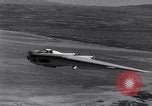 Standbild Northrop N-1M Mojave Desert California USA, 1941, aus Sekunde 20 historischem Filmmaterial Videoclip 65675039380