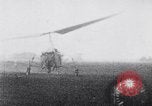 Immagine di Prove in elicottero Soesterberg Paesi Bassi, 1925, secondo 20 filmato di repertorio 65675039387