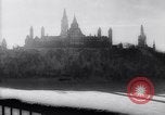 Immagine di Prince Bernhard dei Paesi Bassi Ottawa Ontario Canada, 1943, secondo 7 filmato di repertorio 65675039390