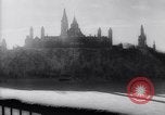 Immagine di Prince Bernhard dei Paesi Bassi Ottawa Ontario Canada, 1943, secondo 9 filmato di repertorio 65675039390