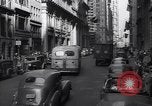 Standbild Broadway New York City USA, 1944, aus Sekunde 20 historischem Filmmaterial Videoclip 65675039402