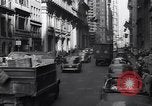 Standbild Broadway New York City USA, 1944, aus Sekunde 27 historischem Filmmaterial Videoclip 65675039402