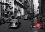 Standbild Broadway New York City USA, 1944, aus Sekunde 30 historischem Filmmaterial Videoclip 65675039402