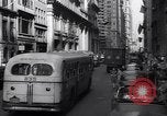 Standbild Broadway New York City USA, 1944, aus Sekunde 36 historischem Filmmaterial Videoclip 65675039402