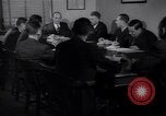 Immagine di W W Schwenk New York City USA, 1944, secondo 23 filmato di repertorio 65675039403