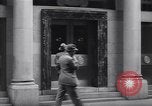 Immagine di Lewis L Luckenbach New York City USA, 1944, secondo 26 filmato di repertorio 65675039404