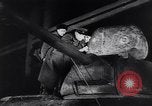 Standbild getarnt gepanzerten Zug Moskau Russland Sowjetunion, 1941, aus Sekunde 46 historischem Filmmaterial Videoclip 65675039419