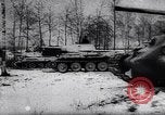 Standbild getarnt Tanks Moskau Russland Sowjetunion, 1941, aus Sekunde 45 historischem Filmmaterial Videoclip 65675039422