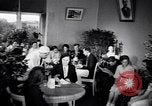 Standbild Zivilisten freiwillig Blut spenden Moskau Russland Sowjetunion, 1941, aus Sekunde 28 historischem Filmmaterial Videoclip 65675039424