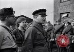 Immagine di Repubbliche di uomini e donne soldato Mosca Russia Unione Sovietica, 1941, secondo 24 filmato di repertorio 65675039425