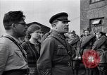 Immagine di Repubbliche di uomini e donne soldato Mosca Russia Unione Sovietica, 1941, secondo 27 filmato di repertorio 65675039425