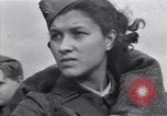 Immagine di Repubbliche di uomini e donne soldato Mosca Russia Unione Sovietica, 1941, secondo 40 filmato di repertorio 65675039425