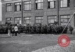 Immagine di Repubbliche di uomini e donne soldato Mosca Russia Unione Sovietica, 1941, secondo 48 filmato di repertorio 65675039425