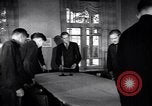 Standbild Sowjetische Armee Reservisten mobilisiert Sowjetunion, 1941, aus Sekunde 48 historischem Filmmaterial Videoclip 65675039437
