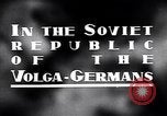 Standbild Wolga deutschen Bauern geschnitten und Heu sammeln Sowjetunion, 1941, aus Sekunde 4 historischem Filmmaterial Videoclip 65675039438
