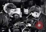 Immagine di Le donne lavorano disegnatori tecnici su disegni della macchina Unione Sovietica, 1941, secondo 39 filmato di repertorio 65675039439