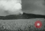 Standbild Kilauea-vulkans Kapoho Hawaii USA, 1960, aus Sekunde 8 historischem Filmmaterial Videoclip 65675039454